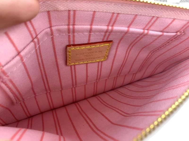 Louis Vuitton Shopping Bags Trendsetting 79412