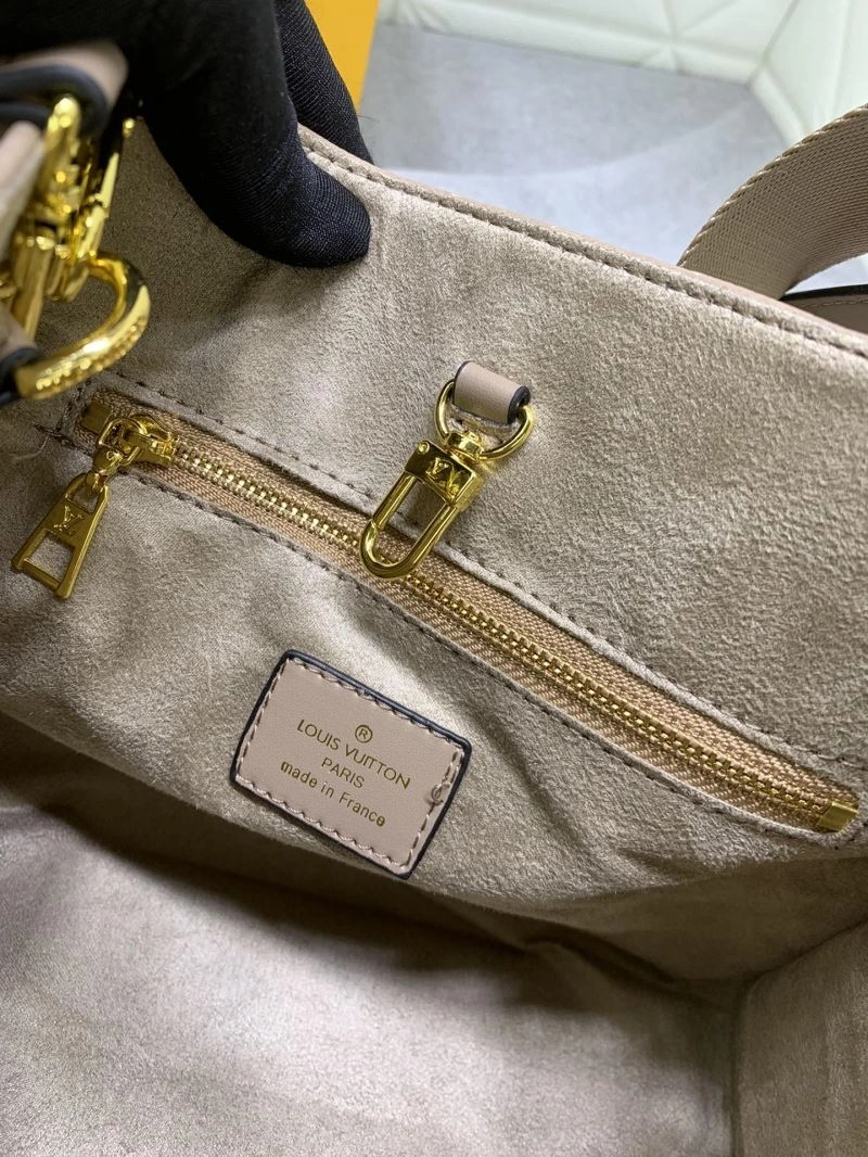 FlexibleFit Louis Vuitton Shopping Bags 79421