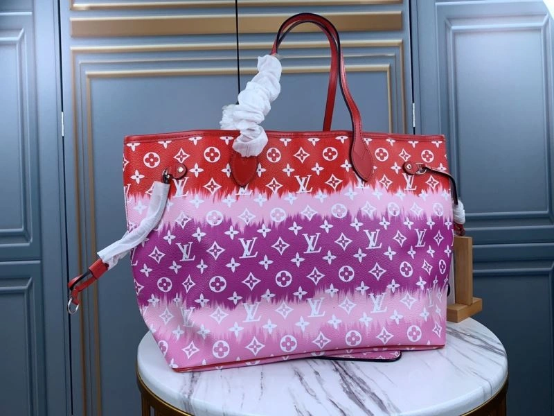 Sleek Louis Vuitton Shopping Bags 79408