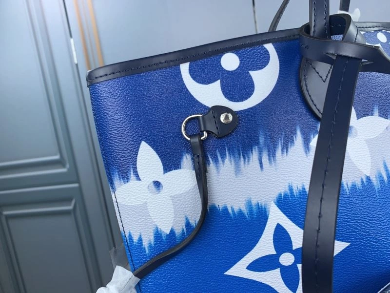 Lightweight Louis Vuitton Shopping Bags 79417
