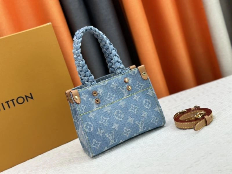 Lightweight Louis Vuitton Shopping Bags 79414