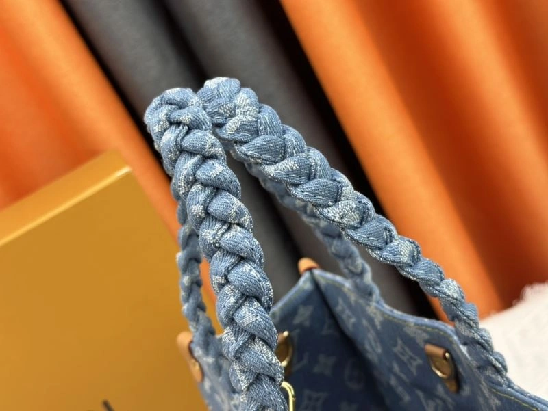 MultiPurpose Louis Vuitton Shopping Bags 79423