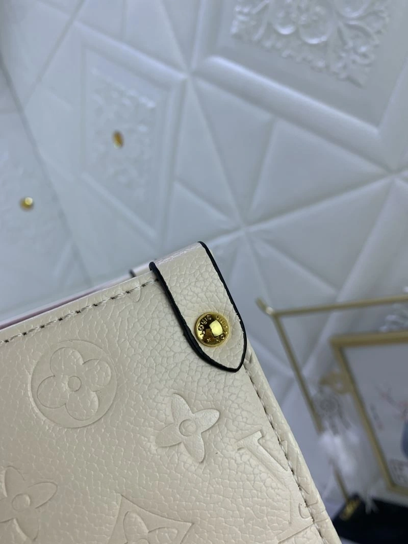 Louis Vuitton Shopping Bags DailyWear 79398