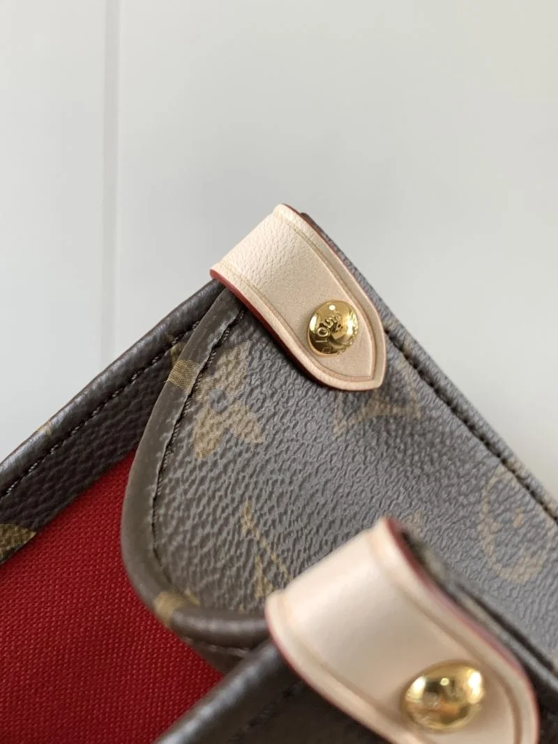 Louis Vuitton Shopping Bags Vibrant 39531