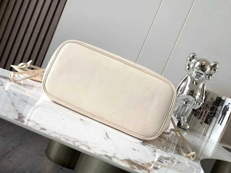 Louis Vuitton Shopping Bags WaterResistant 39552