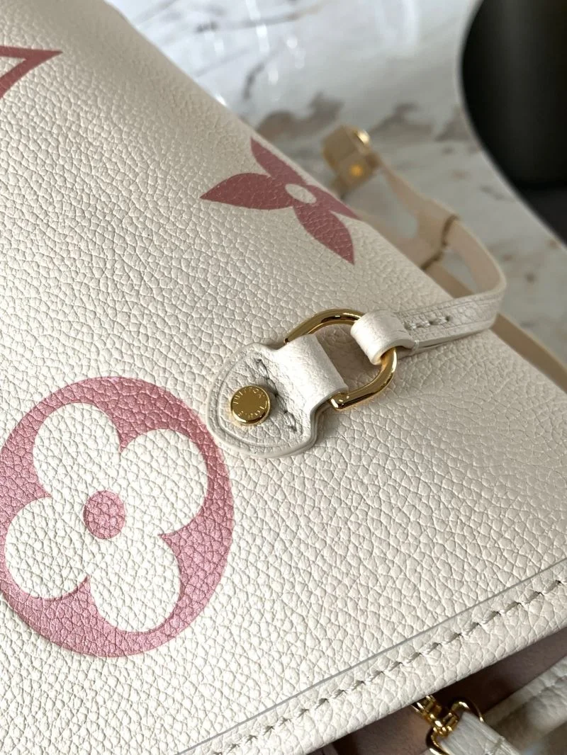 Louis Vuitton Shopping Bags WaterResistant 39552