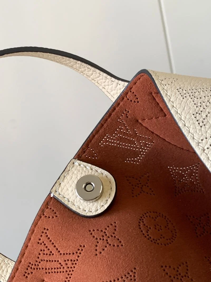 Louis Vuitton Shopping Bags WrinkleFree 39553
