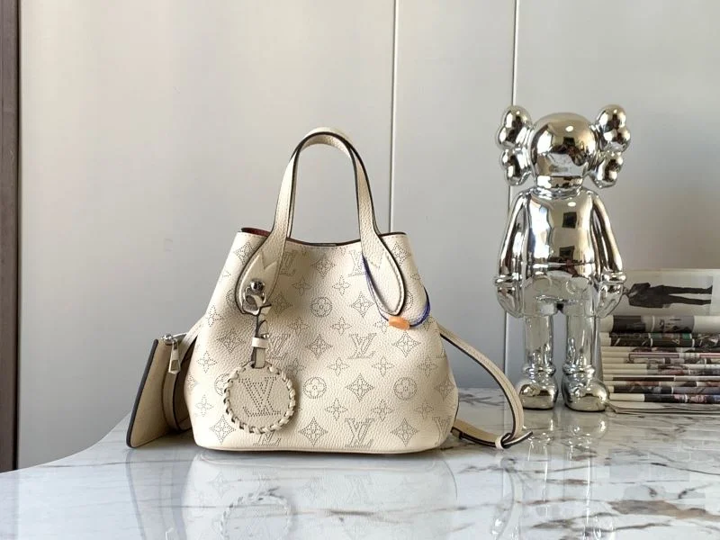 Louis Vuitton Shopping Bags WrinkleFree 39553