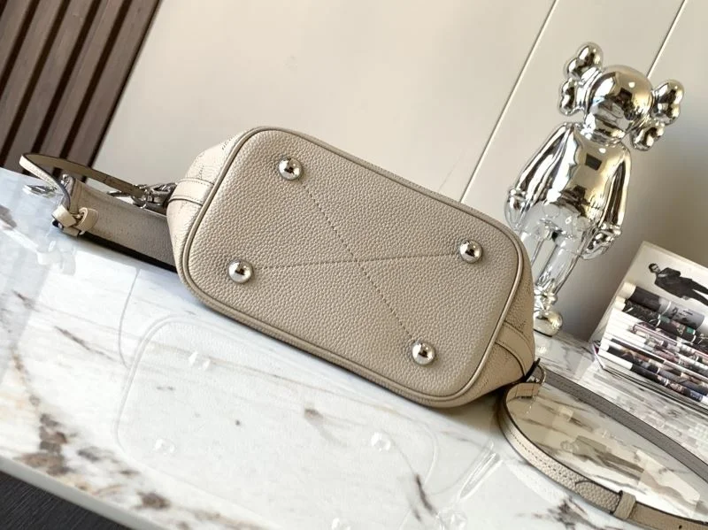 Louis Vuitton Shopping Bags TimelessDesign 39519