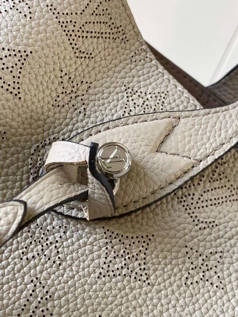 Louis Vuitton Shopping Bags TimelessDesign 39519