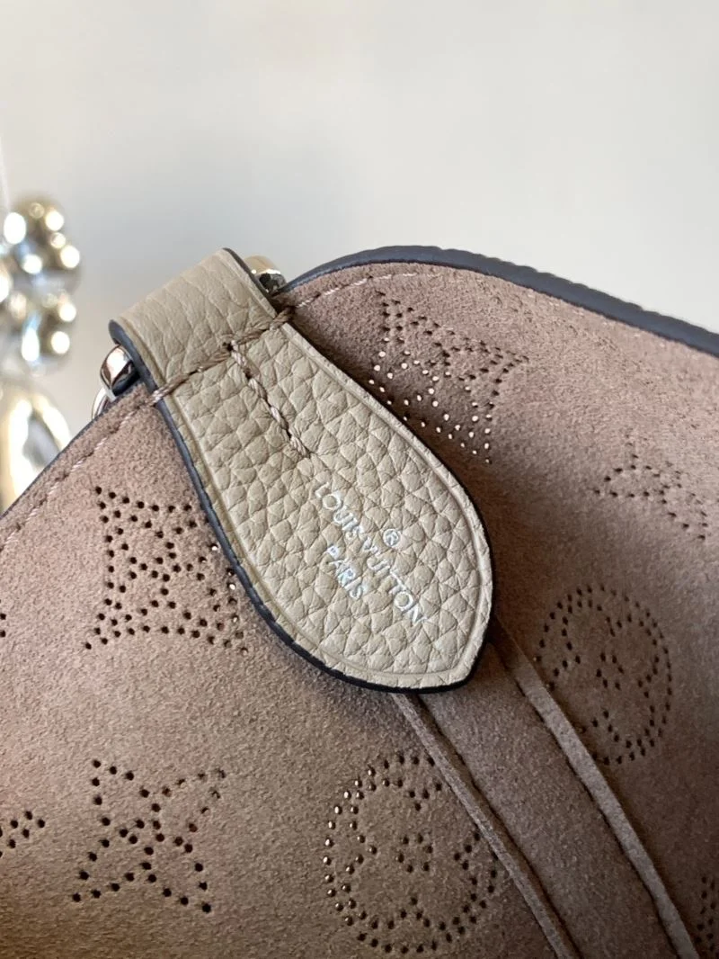 Louis Vuitton Shopping Bags TimelessDesign 39519
