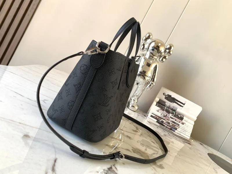 Louis Vuitton Shopping Bags Comfortable 39533