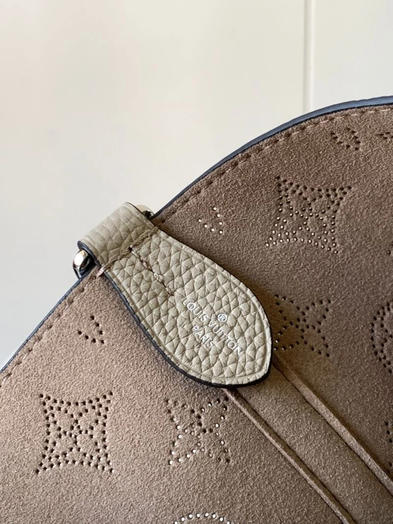Louis Vuitton Shopping Bags Fashionable 39537