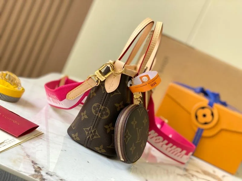 Louis Vuitton Shopping Bags UrbanStyle 39521