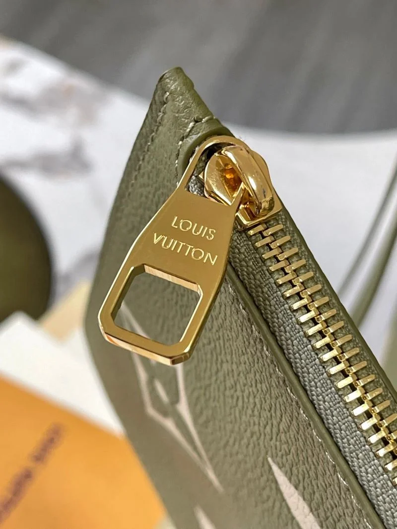 Youthful Louis Vuitton Shopping Bags 39501