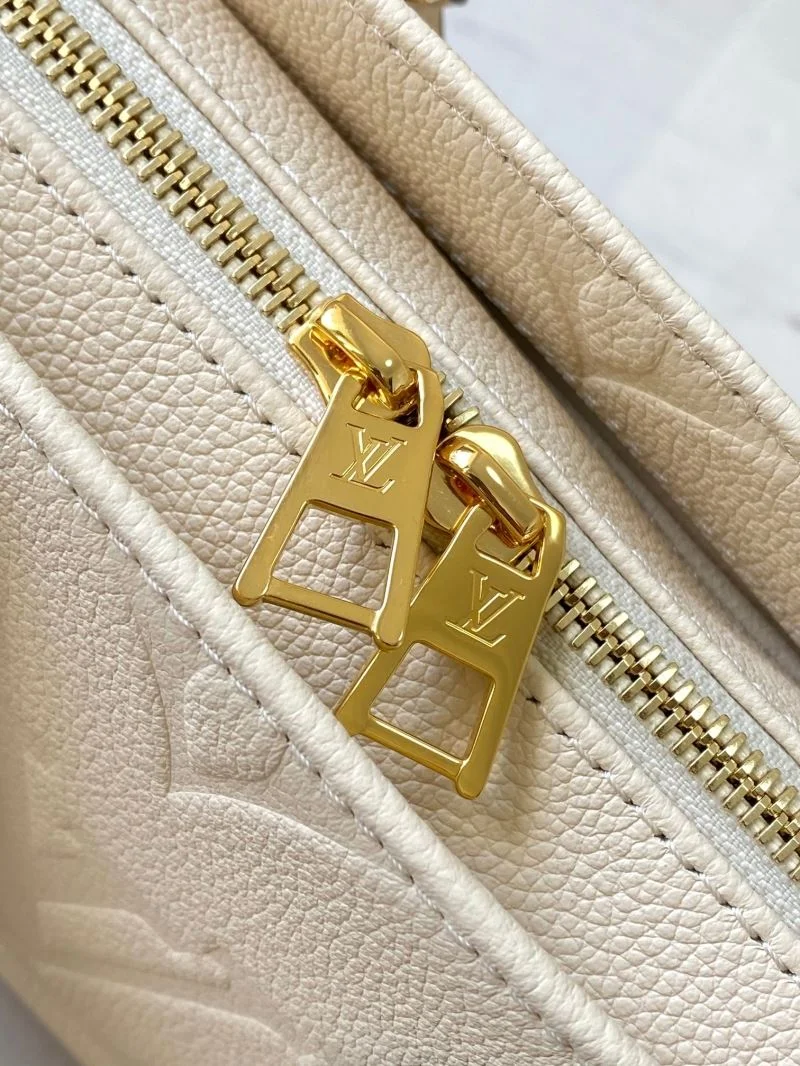 Louis Vuitton Shopping Bags Vibrant 39547