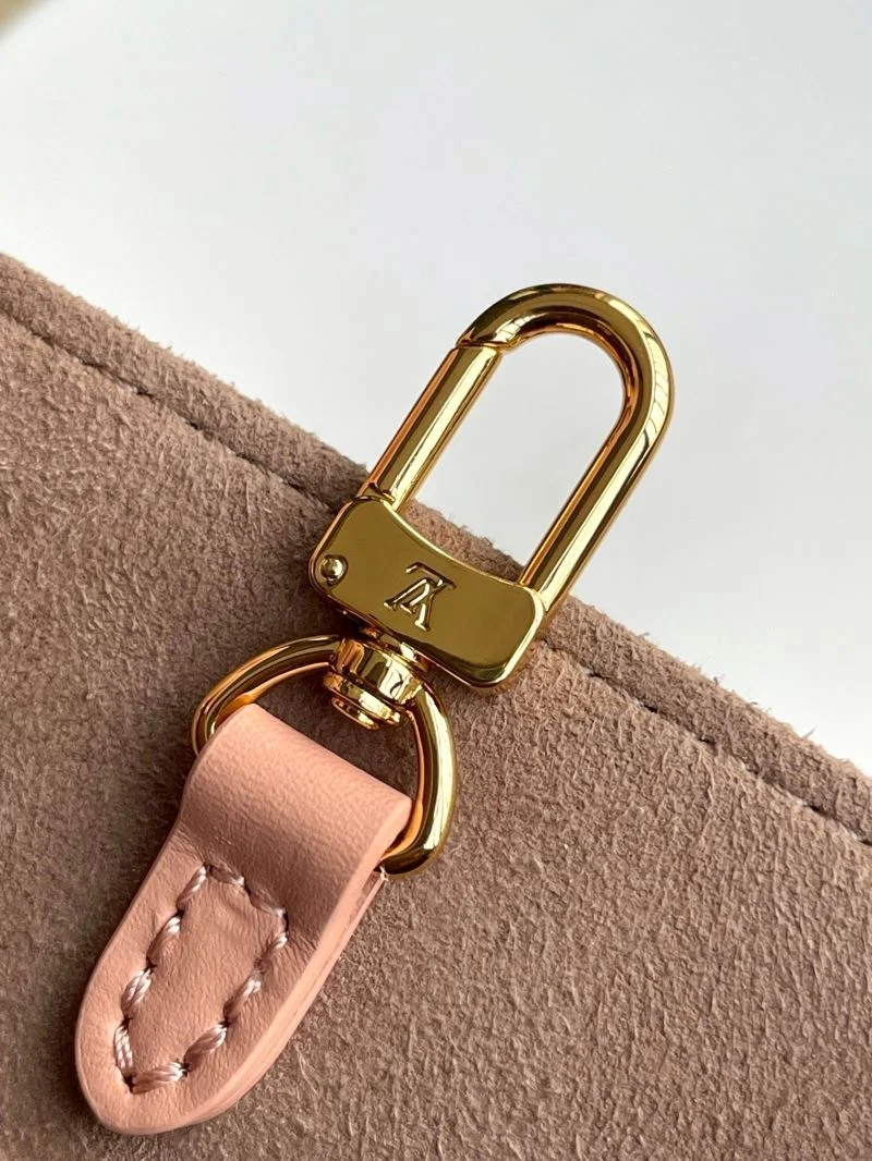 Louis Vuitton Shopping Bags Practical 39516