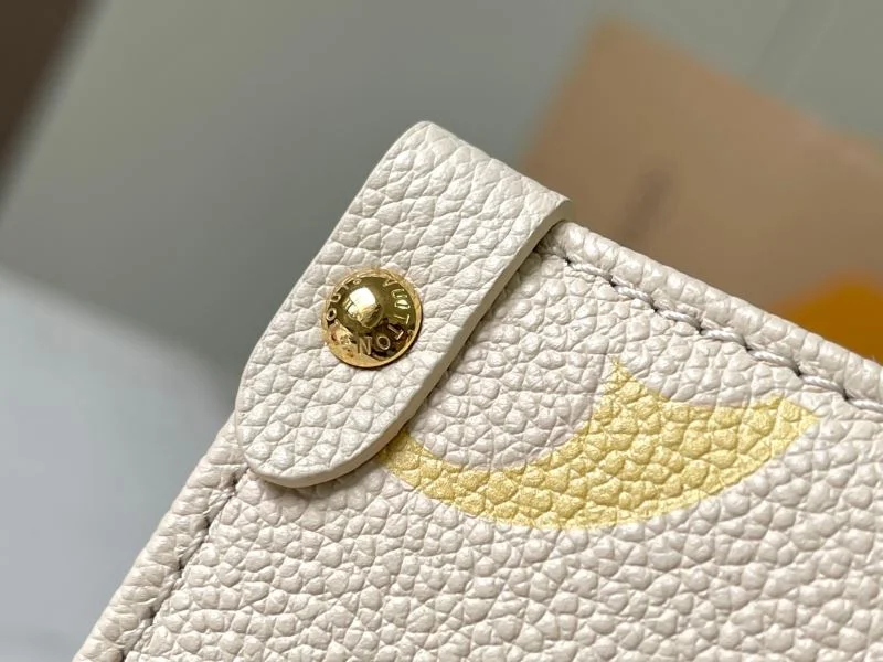 Louis Vuitton Shopping Bags Timeless 39496