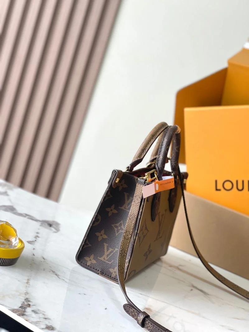 Functional Louis Vuitton Shopping Bags 39492
