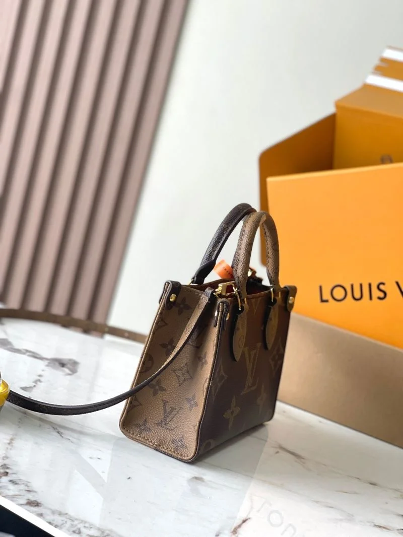Functional Louis Vuitton Shopping Bags 39492