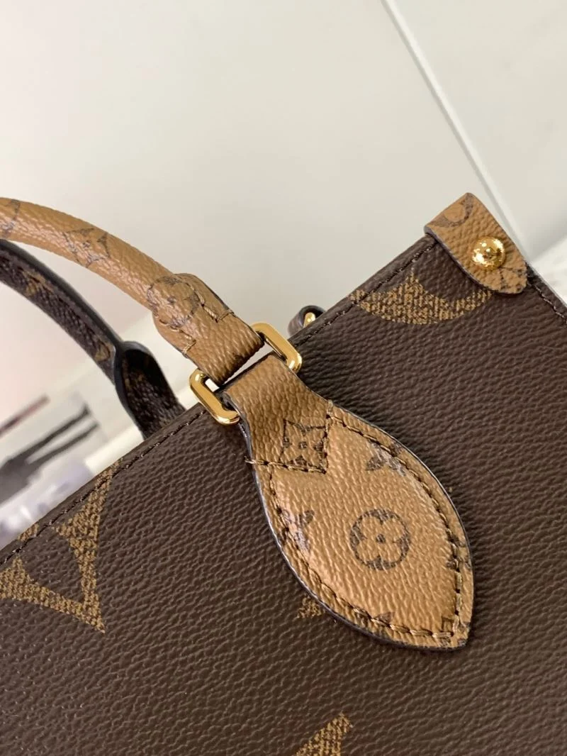 WaterResistant Louis Vuitton Shopping Bags 39504