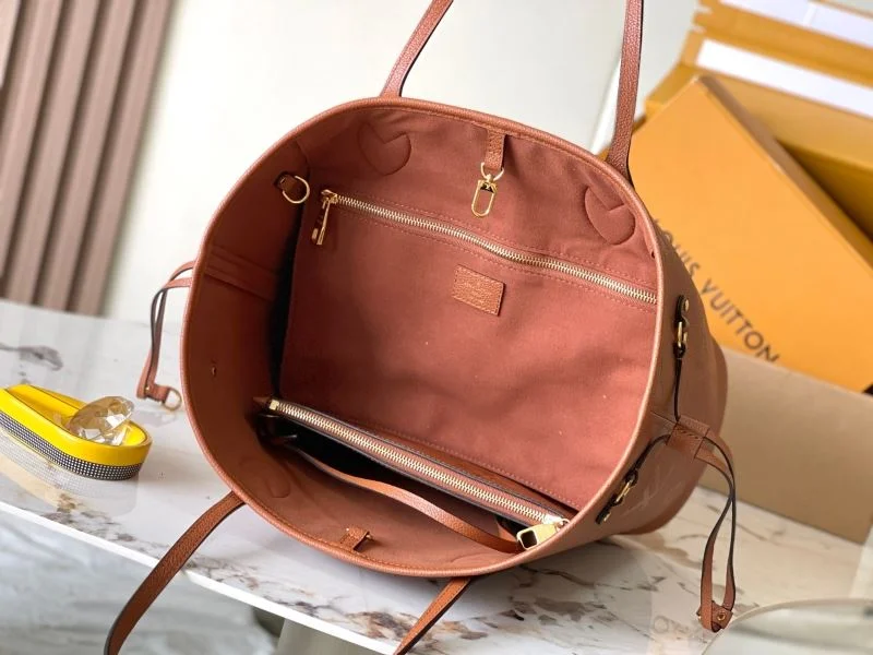 Louis Vuitton Shopping Bags Resilient 39500