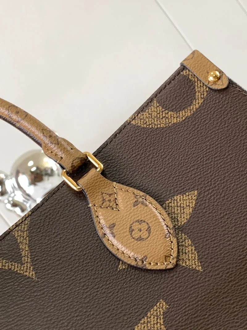 Comfortable Louis Vuitton Shopping Bags 39497