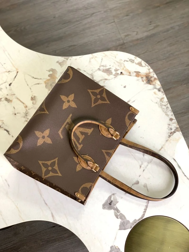 Comfortable Louis Vuitton Shopping Bags 39497