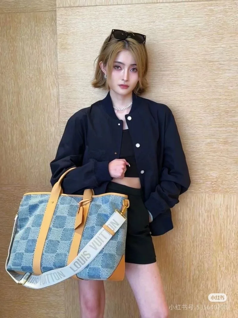 Louis Vuitton Shopping Bags SmartChoice 39498