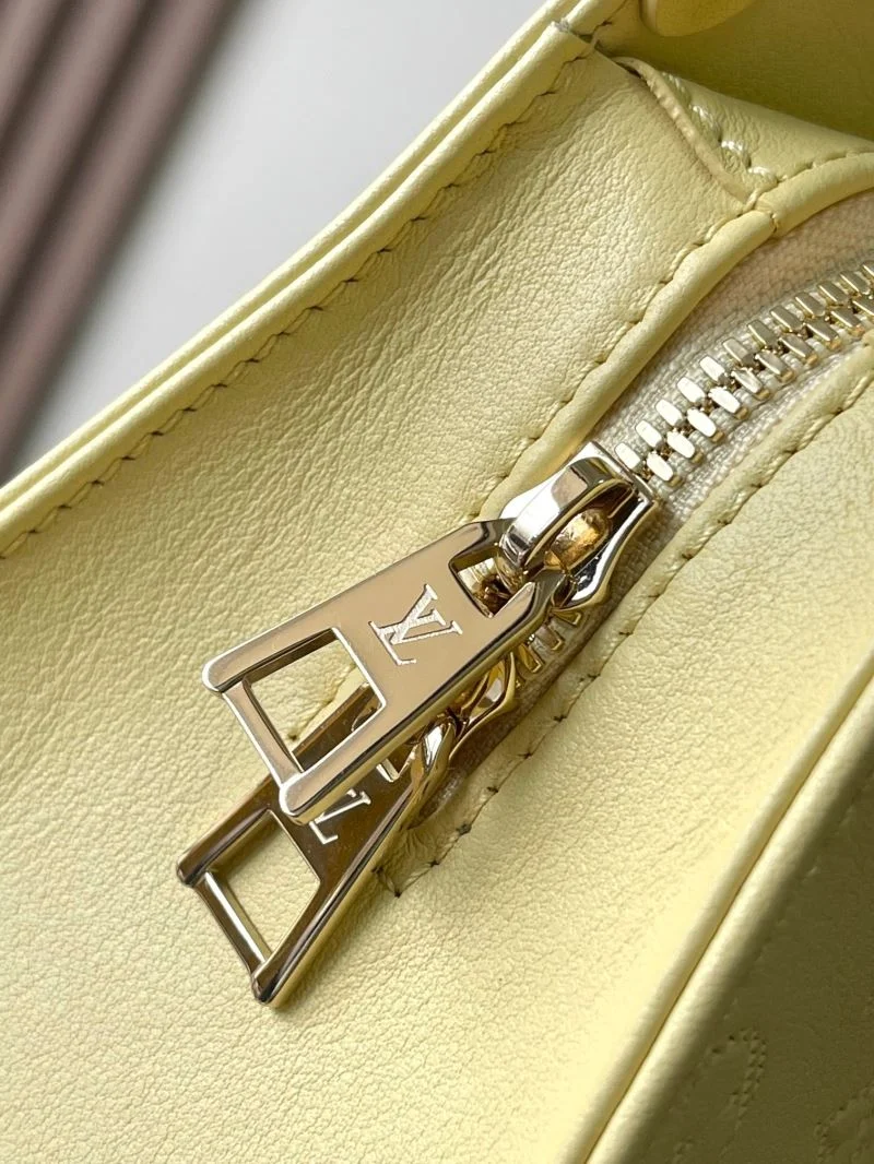 Louis Vuitton Shopping Bags Thermal 39480