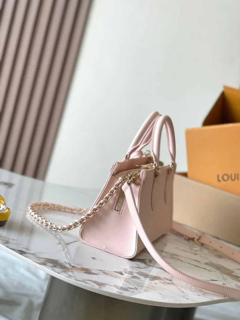 Louis Vuitton Shopping Bags Sporty 39481