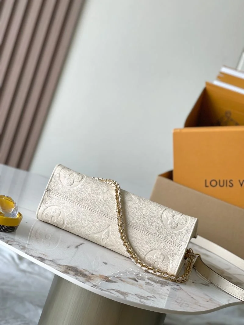Louis Vuitton Shopping Bags Unisex 39479