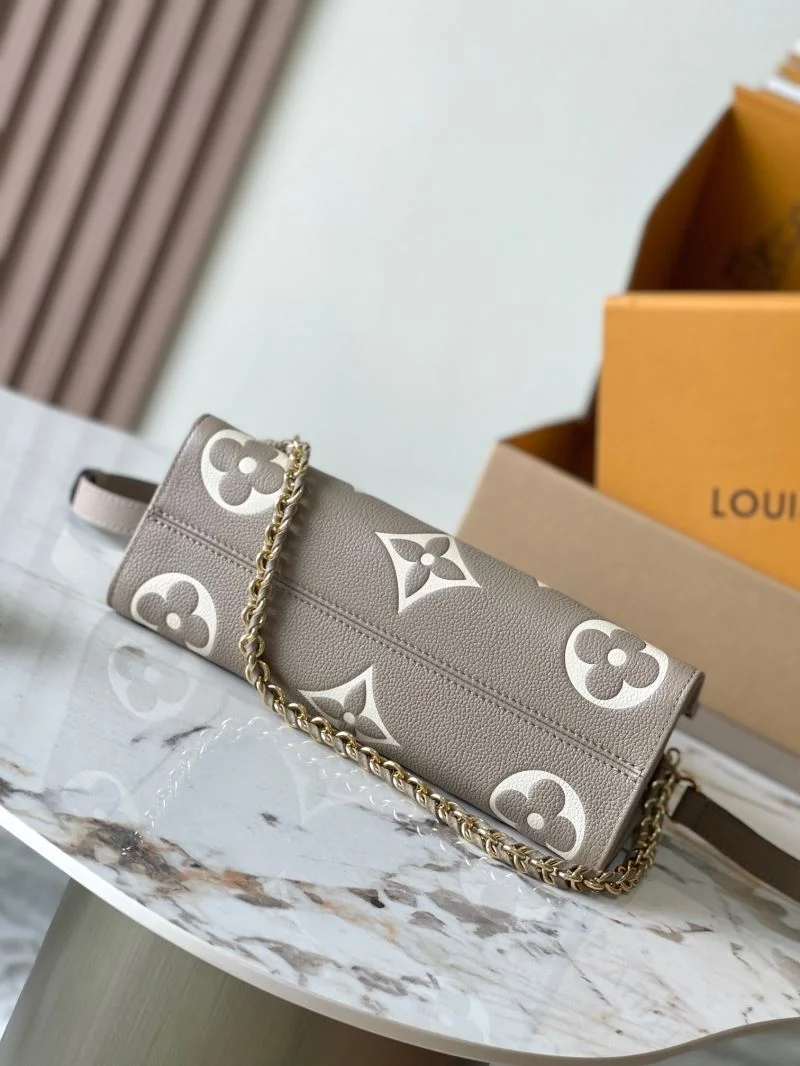 Louis Vuitton Shopping Bags Comfortable 39477