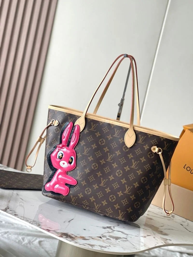 Louis Vuitton Shopping Bags Sleek 39485