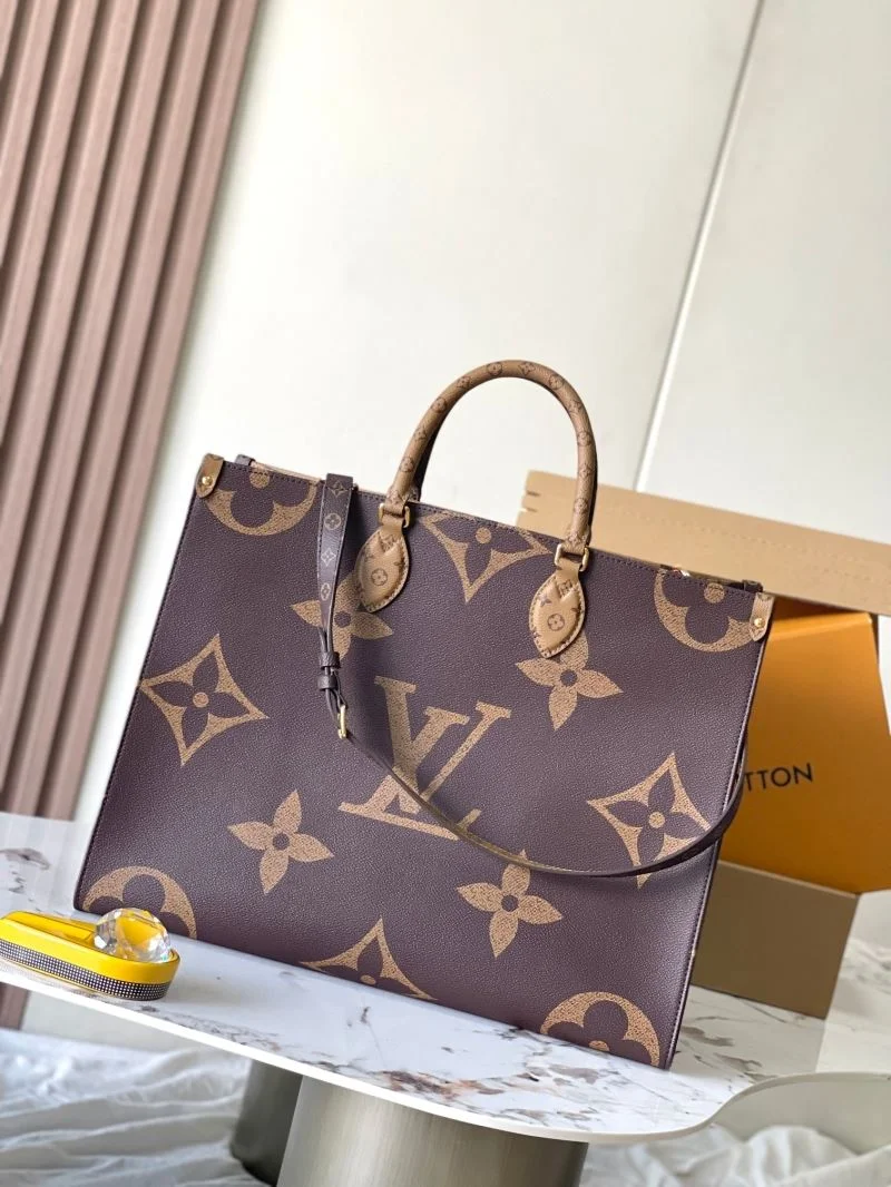 Casual Louis Vuitton Shopping Bags 39470