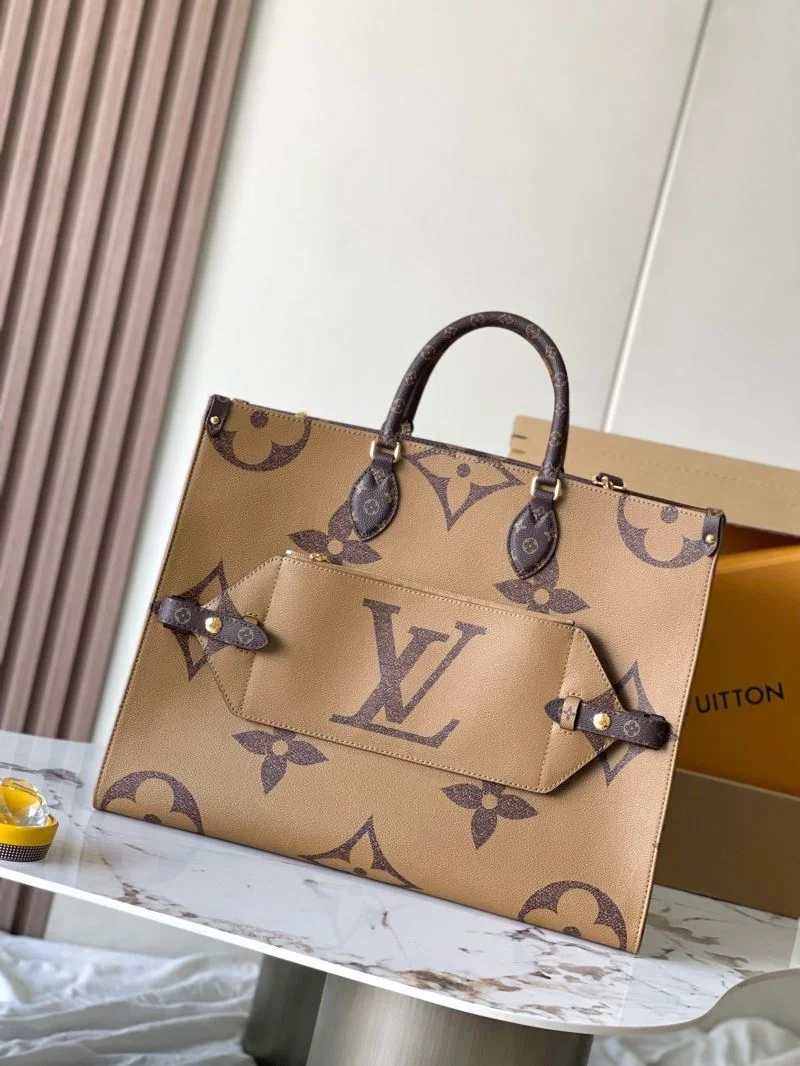 Casual Louis Vuitton Shopping Bags 39470