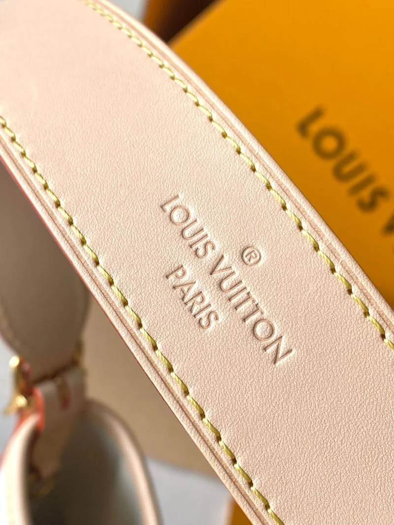 TechFriendly Louis Vuitton Shopping Bags 39452