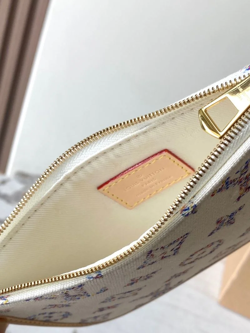 TechFriendly Louis Vuitton Shopping Bags 39452