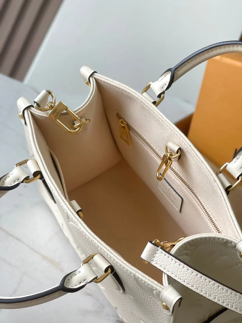 Louis Vuitton Shopping Bags Comfortable 39454