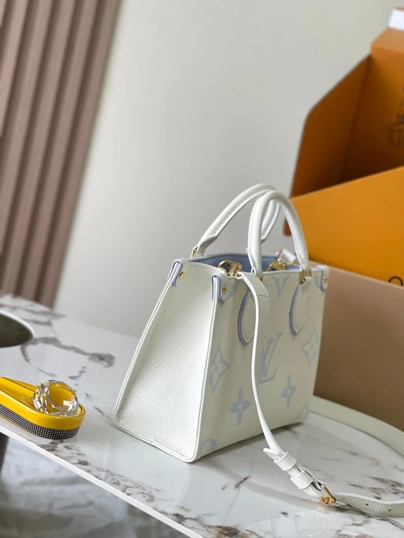 ModernLook Louis Vuitton Shopping Bags 39471