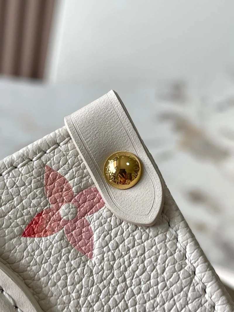 OdorResistant Louis Vuitton Shopping Bags 39466