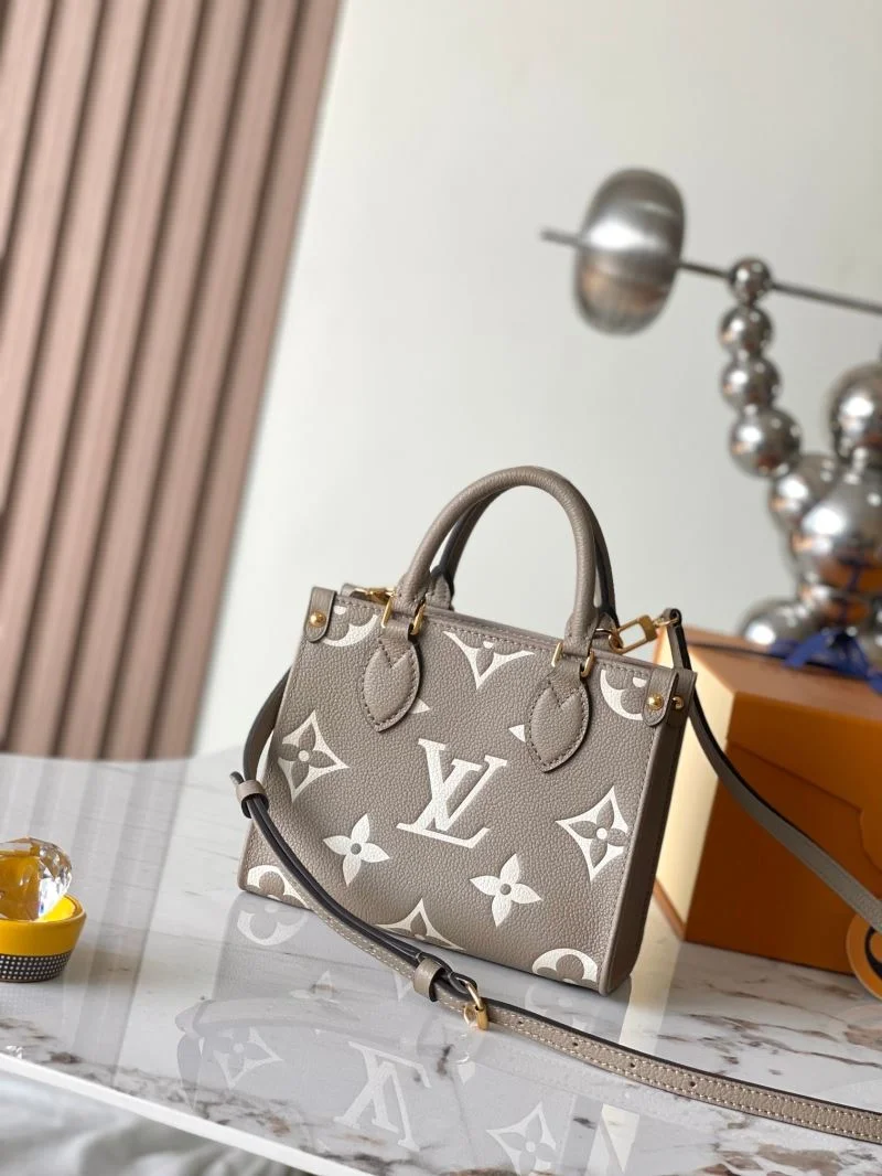 Louis Vuitton Shopping Bags Lightweight 39468