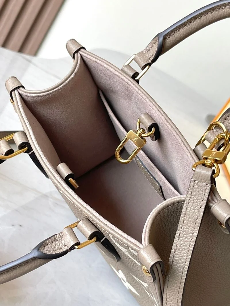 Louis Vuitton Shopping Bags Lightweight 39468