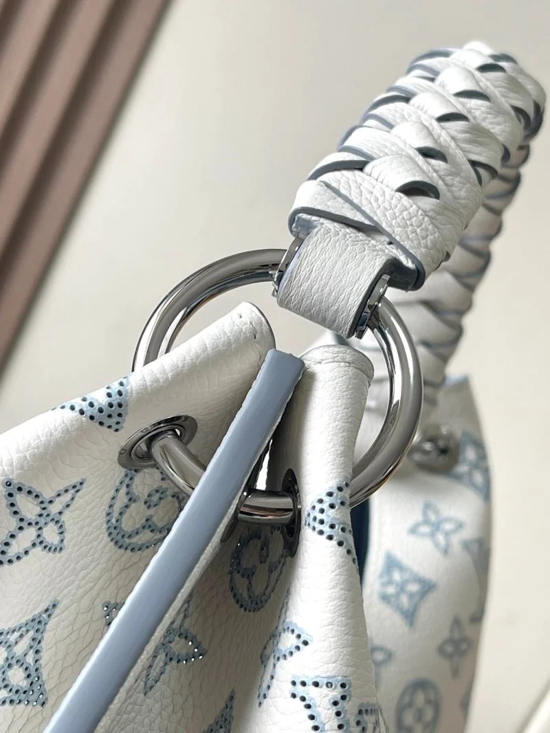 Louis Vuitton Shopping Bags Trendsetting 39441