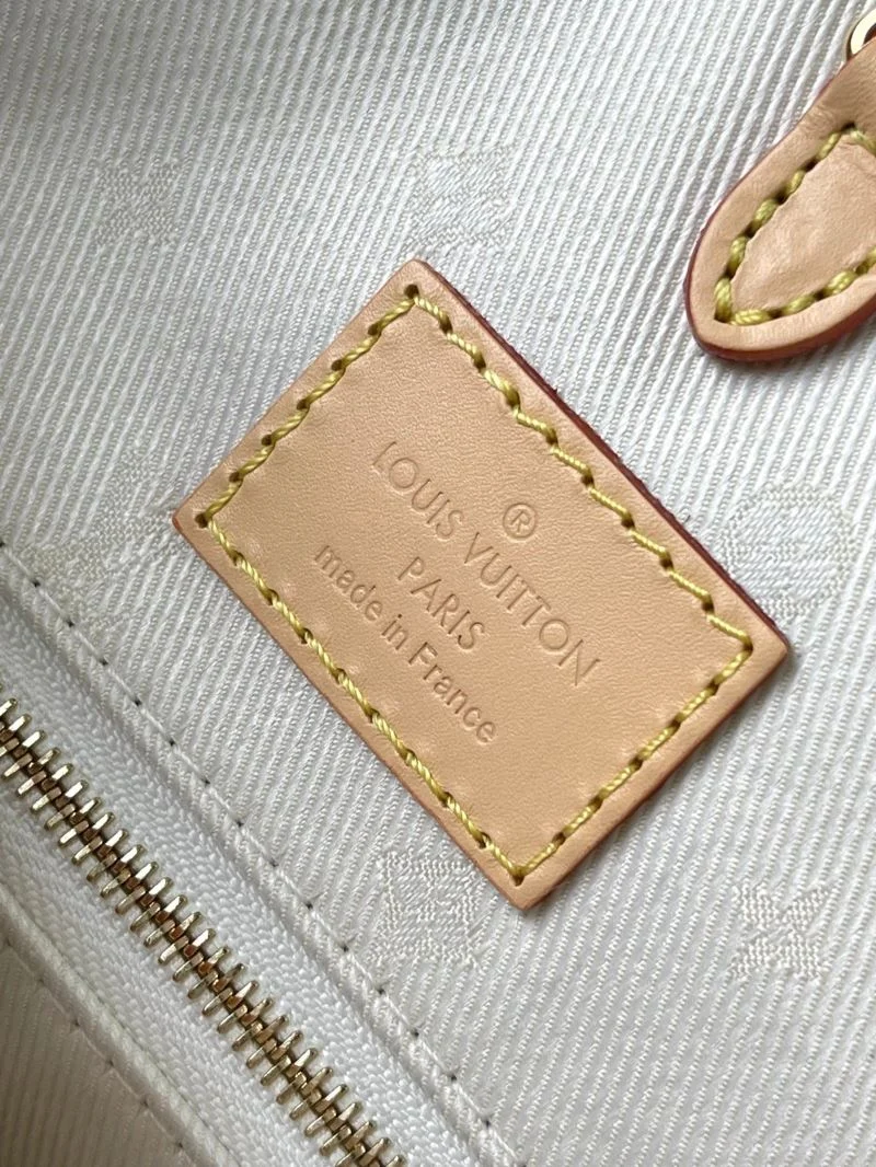Contemporary Louis Vuitton Shopping Bags 39461