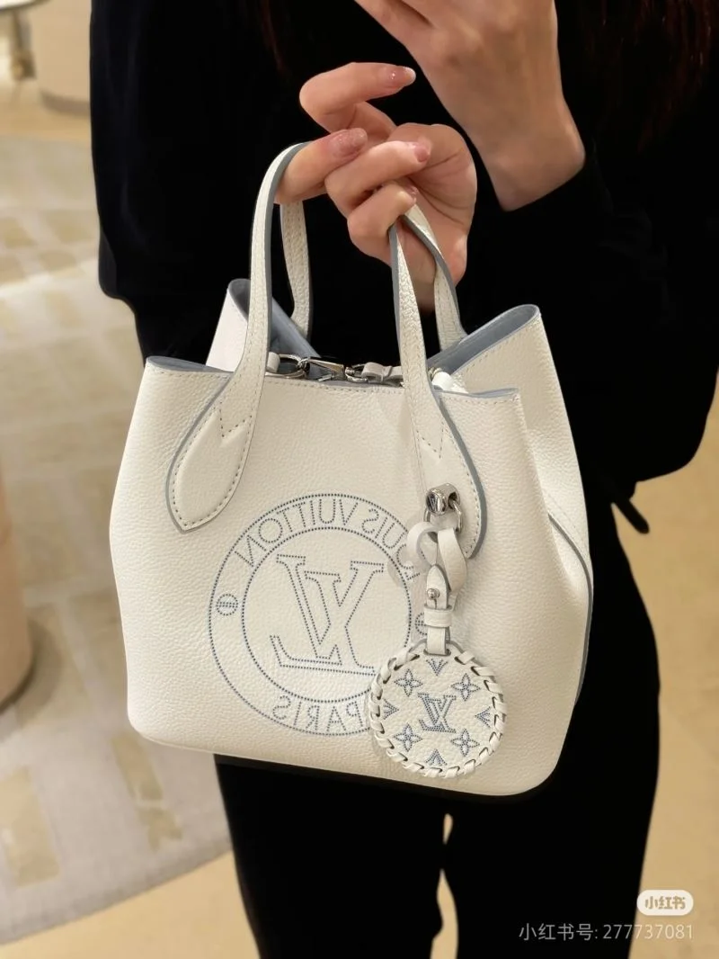 Louis Vuitton Shopping Bags WrinkleFree 39434