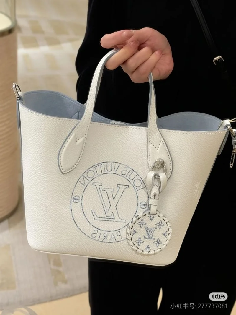Louis Vuitton Shopping Bags WrinkleFree 39434