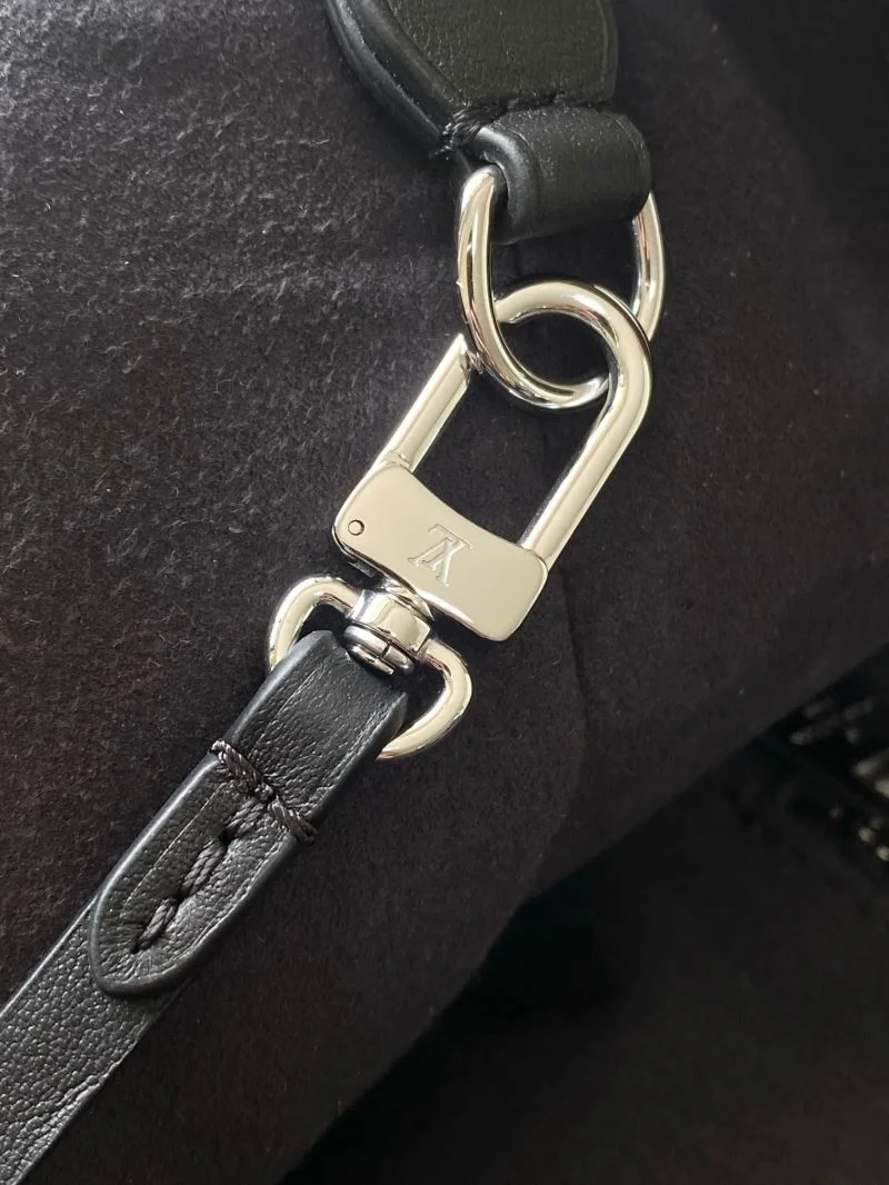 Louis Vuitton Shopping Bags RelaxedFit 39451