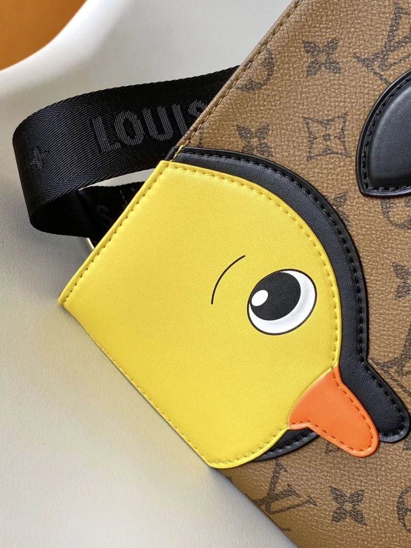 SmoothTexture Louis Vuitton Shopping Bags 39425