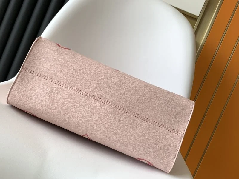 RelaxedFit Louis Vuitton Shopping Bags 39435